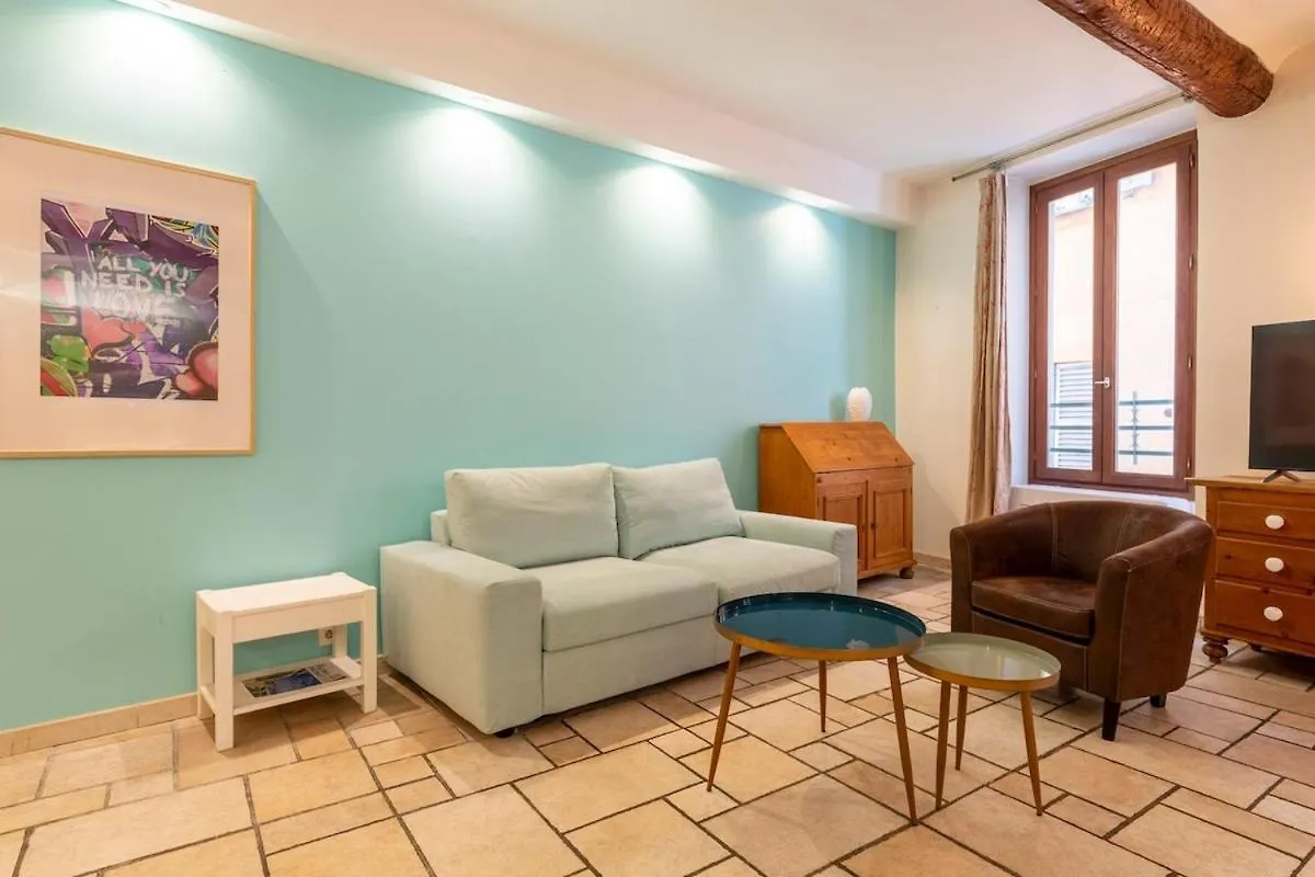 Apartment Proche Du Cours Saleya Et De La Plage, Dans Le Vieux Nice, Spacieux Et Climatise Frankreich