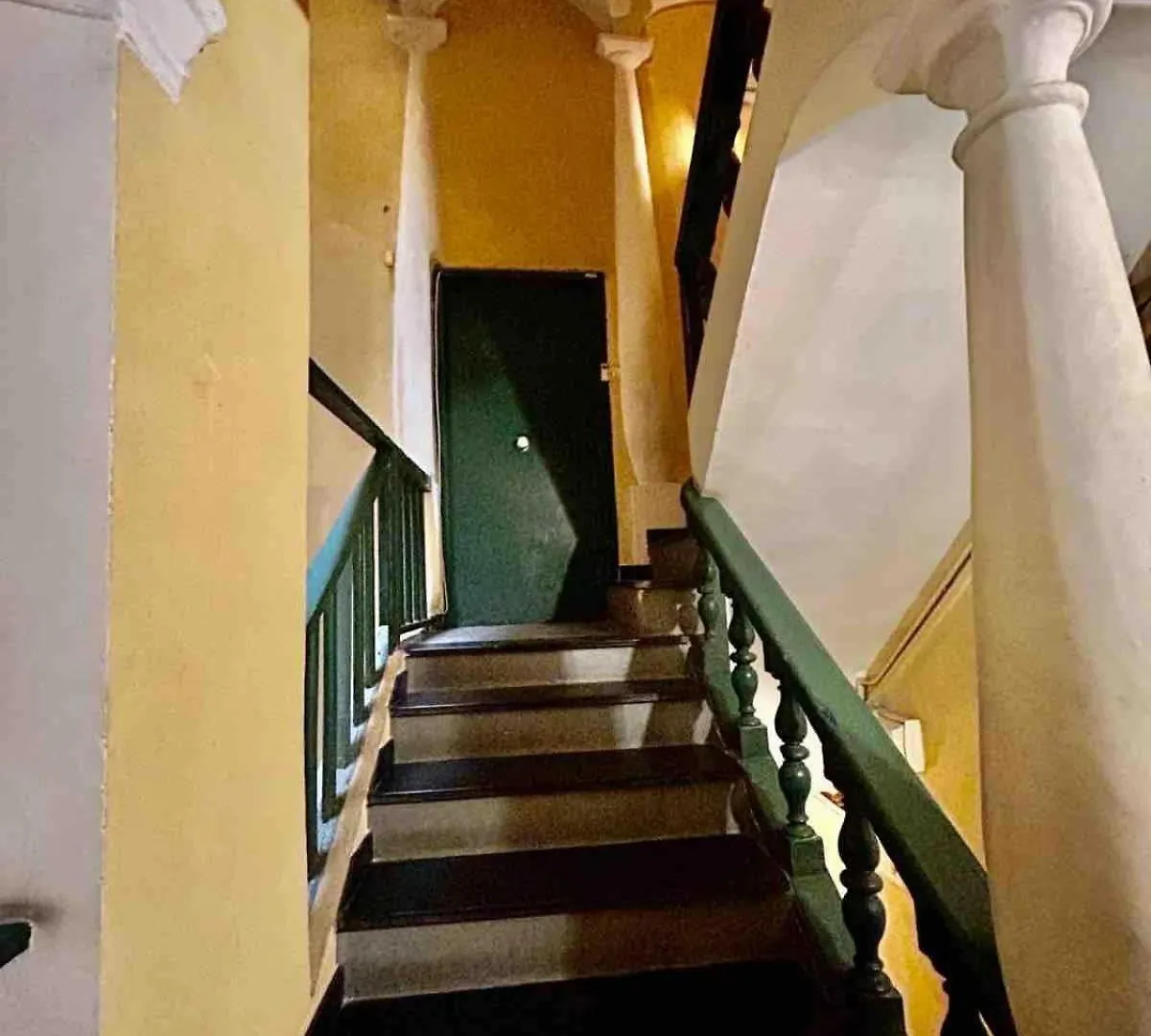 Apartment Proche Du Cours Saleya Et De La Plage, Dans Le Vieux Nice, Spacieux Et Climatise